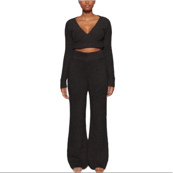 SKIMS Pants - Skims Cozy Knit Teddy Bear Lounge Pants Black L/XL